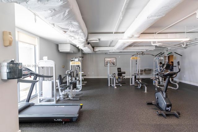 140 S Dixie Hwy 403, Hollywood, FL 33020