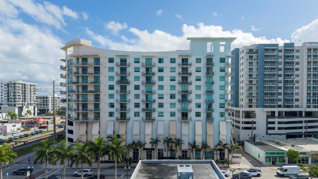 140 S Dixie Hwy 403, Hollywood, FL 33020