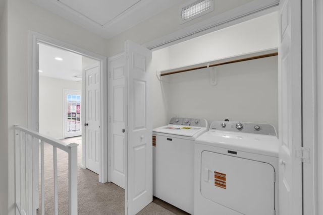 6111 Beverly Hill Street 32, Houston, TX 77057