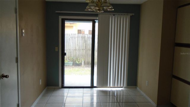 13107 LOS ANGELES WOODS LANE, Orlando, FL 32824