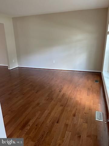 2693 MAPLE RIDGE DR, Woodbridge, VA 22192