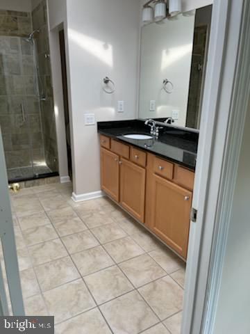 2693 MAPLE RIDGE DR, Woodbridge, VA 22192