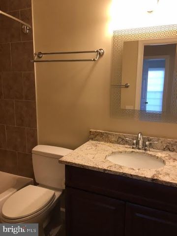 2693 MAPLE RIDGE DR, Woodbridge, VA 22192