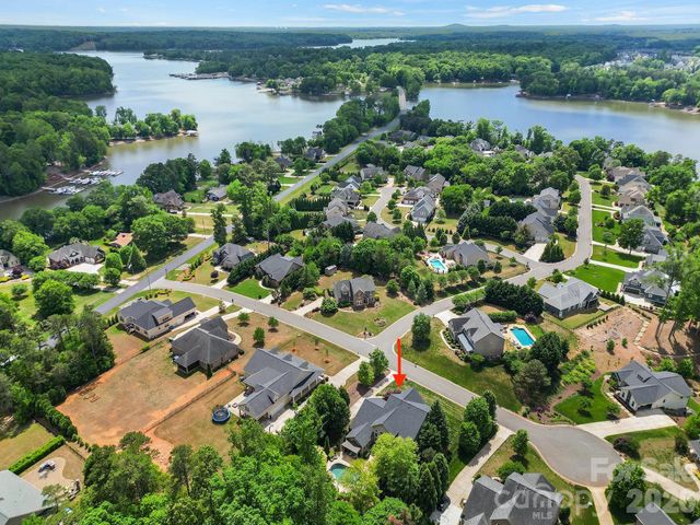 3012 Applewood Point Lane, Belmont, NC 28012