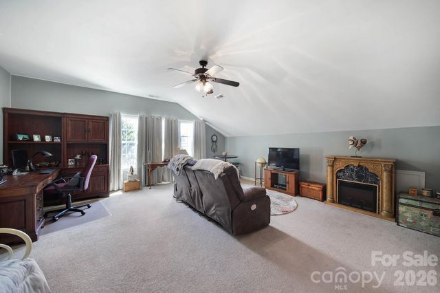 3012 Applewood Point Lane, Belmont, NC 28012