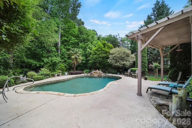 3012 Applewood Point Lane, Belmont, NC 28012