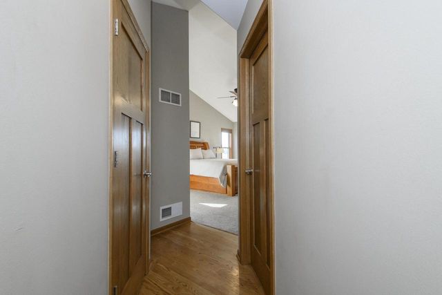 S97W13801 Stonebridge WAY, Muskego, WI 53150