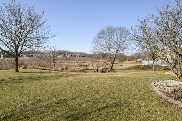 S97W13801 Stonebridge WAY, Muskego, WI 53150