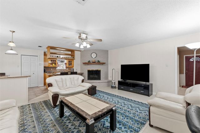 7902 Mobud Drive, Houston, TX 77036