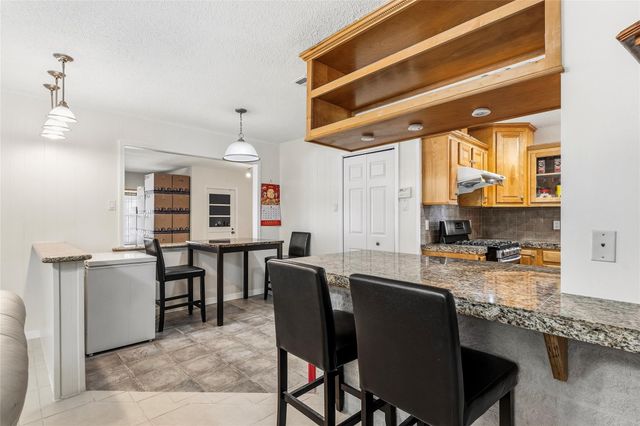 7902 Mobud Drive, Houston, TX 77036