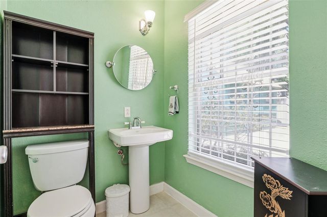 7902 Mobud Drive, Houston, TX 77036