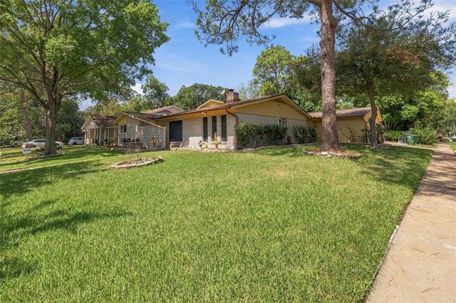 7902 Mobud Drive, Houston, TX 77036