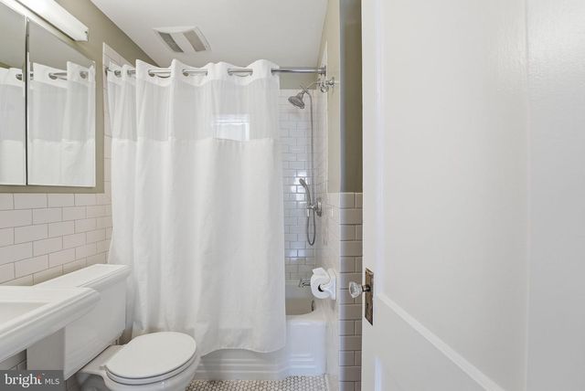 510 26TH RD S, Arlington, VA 22202