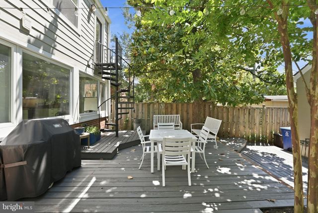 510 26TH RD S, Arlington, VA 22202