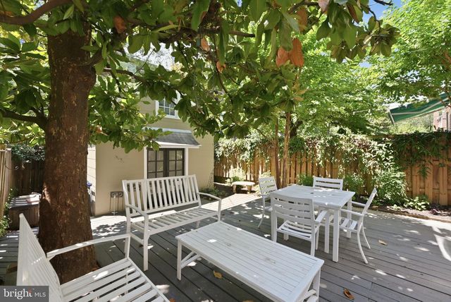 510 26TH RD S, Arlington, VA 22202