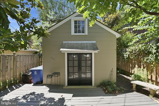 510 26TH RD S, Arlington, VA 22202