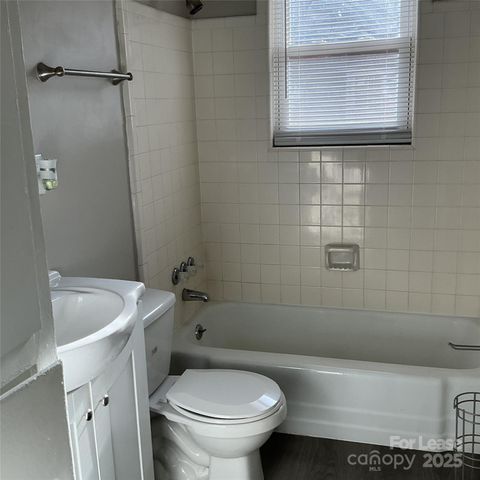 218 Grandin Road 2, Charlotte, NC 28208