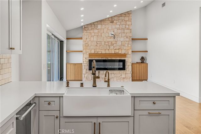 881 N Ford, Fullerton, CA 92832