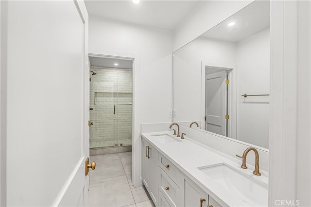 881 N Ford, Fullerton, CA 92832