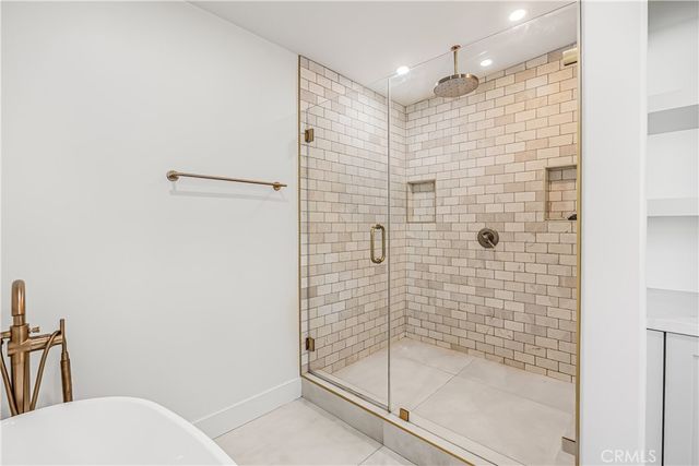 881 N Ford, Fullerton, CA 92832