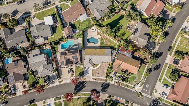 881 N Ford, Fullerton, CA 92832