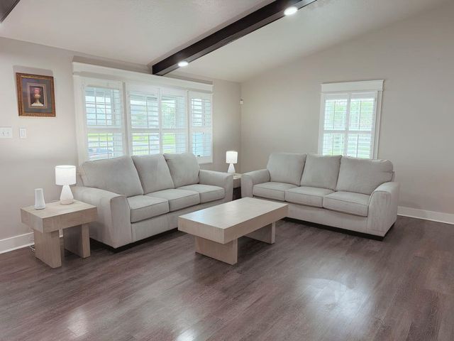 2372 Sand Bar Lane, Crystal Beach, TX 77650