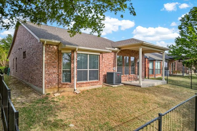 6804 Purbeck Trail, Denton, TX 76210