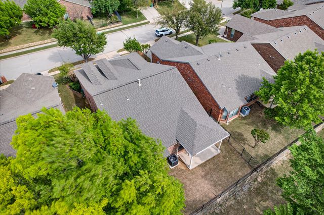 6804 Purbeck Trail, Denton, TX 76210