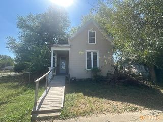 655 E Tennessee Street, Evansville, IN 47711
