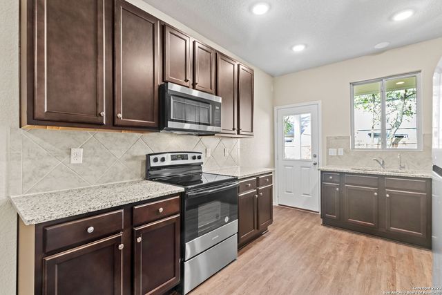 9419 GRAZE BR, San Antonio, TX 78211