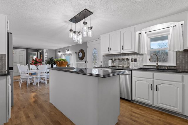 5017 Mcdonald Road, Mcdonald, TN 37353