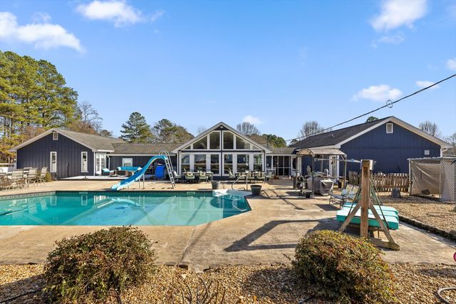 5017 Mcdonald Road, Mcdonald, TN 37353