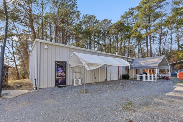 5017 Mcdonald Road, Mcdonald, TN 37353