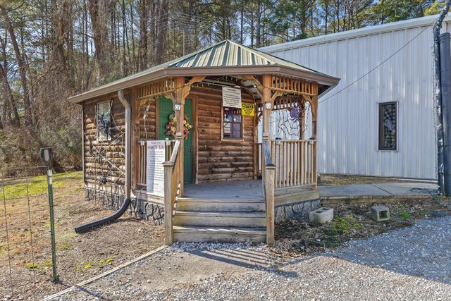 5017 Mcdonald Road, Mcdonald, TN 37353