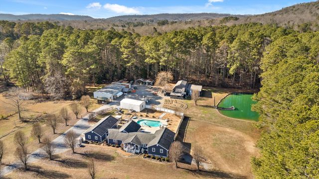 5017 Mcdonald Road, Mcdonald, TN 37353