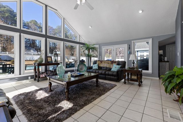 5017 Mcdonald Road, Mcdonald, TN 37353