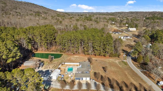 5017 Mcdonald Road, Mcdonald, TN 37353