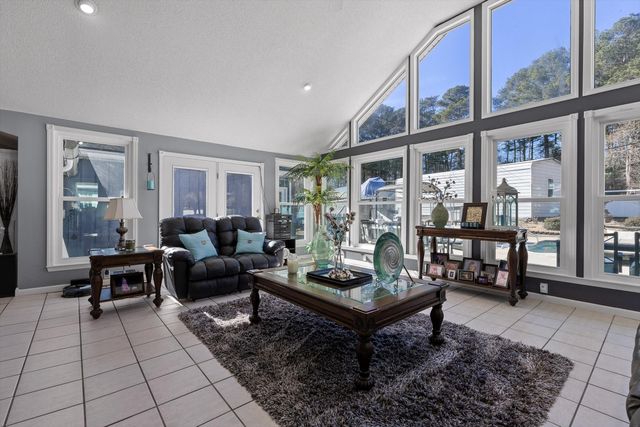 5017 Mcdonald Road, Mcdonald, TN 37353