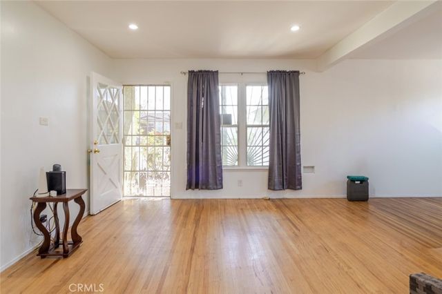 1233 W 122nd, Los Angeles, CA 90044