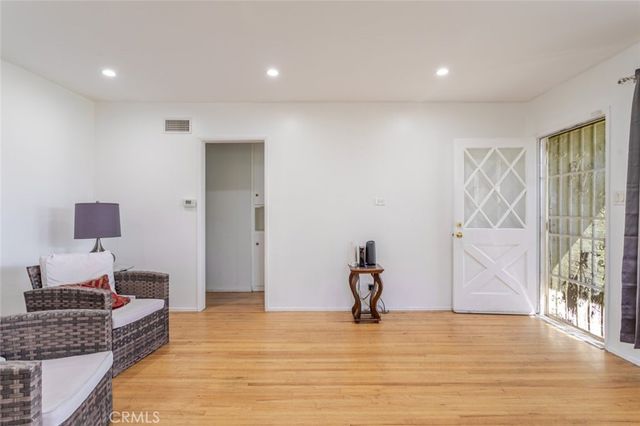 1233 W 122nd, Los Angeles, CA 90044