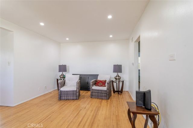 1233 W 122nd, Los Angeles, CA 90044