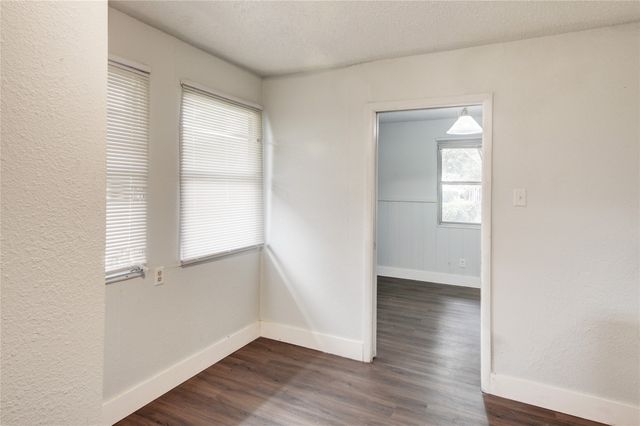 5413 Wedgwood Drive, Fort Worth, TX 76133