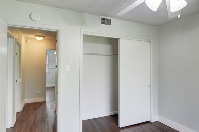 5413 Wedgwood Drive, Fort Worth, TX 76133