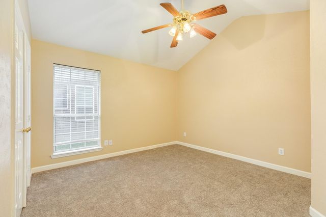 205 Mango Street, Lake Jackson, TX 77566