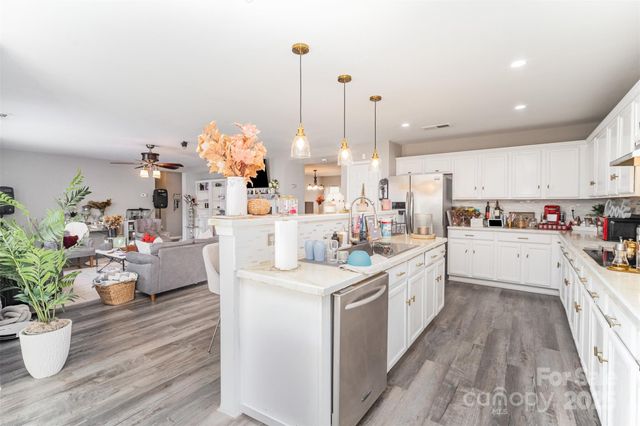 10009 Markus Drive, Mint Hill, NC 28227