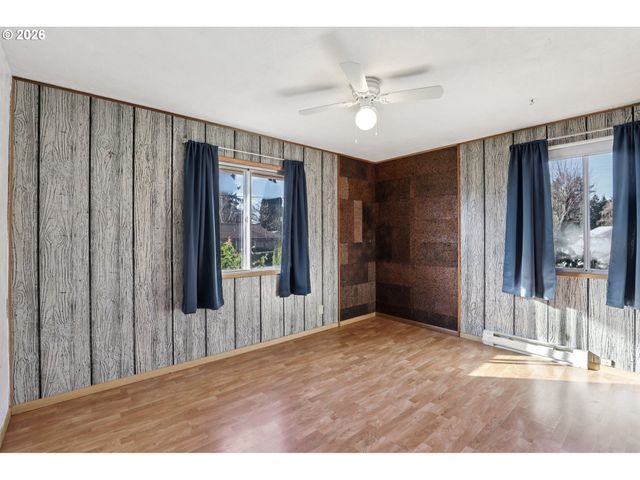 1311 E 32ND Ave, Vancouver, WA 98661