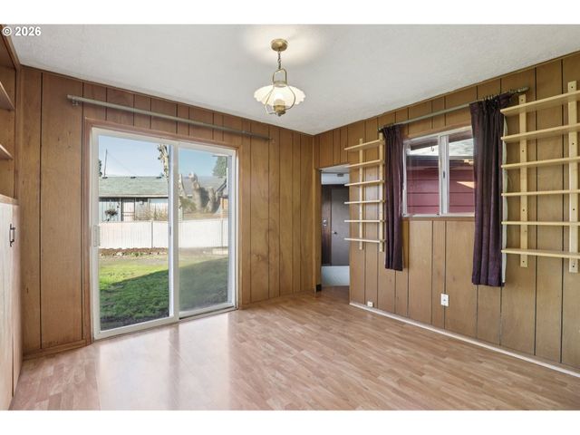 1311 E 32ND Ave, Vancouver, WA 98661