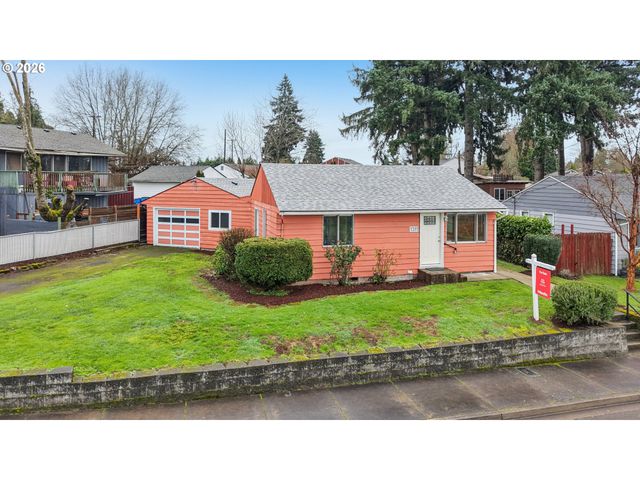 1311 E 32ND Ave, Vancouver, WA 98661