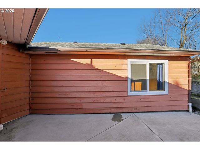 1311 E 32ND Ave, Vancouver, WA 98661