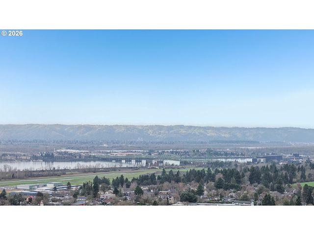 1311 E 32ND Ave, Vancouver, WA 98661